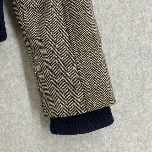 American Eagle Women's Wool Blend Jacket Gray Herringbone Coat Size Medium GUC - Picture 12 of 13